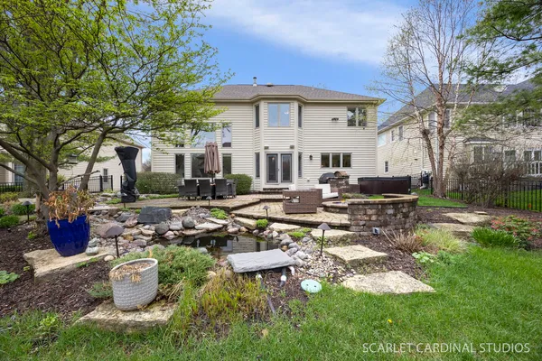 $975,000 | 2412 Comstock Court, Naperville, IL 60564