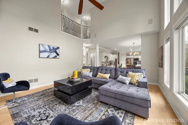 $975,000 | 2412 Comstock Court, Naperville, IL 60564