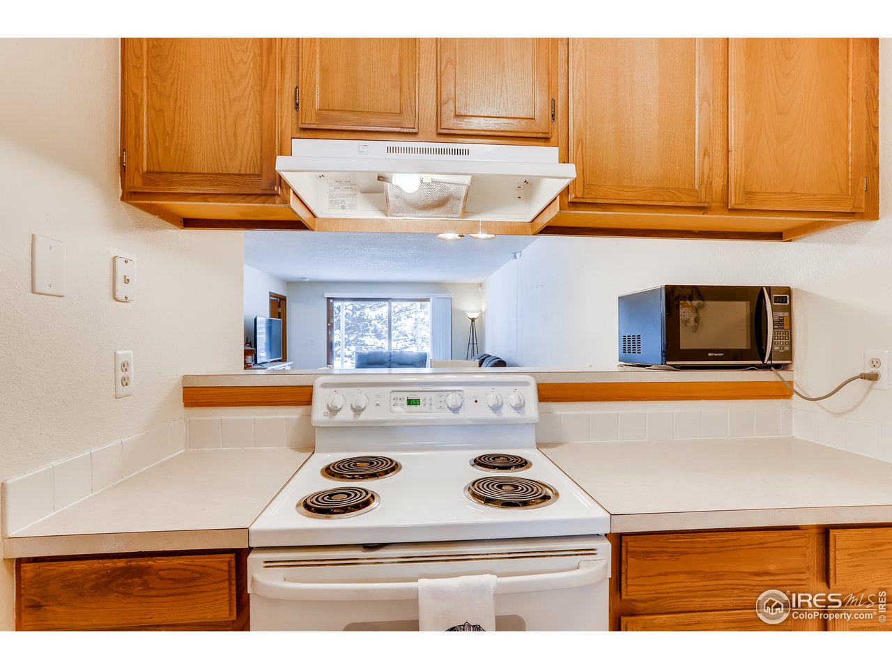 1231 West Swallow Road, Unit 311 Fort Collins, CO 80526 - Photo 13 of 28 Kitchen