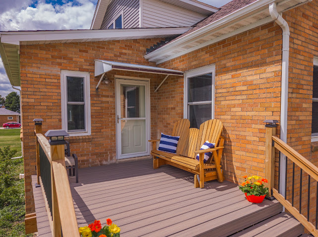 2950 County Road 1100 North Gridley, IL 61744 - Photo 5 of 38 a view of a two chairs in the balcony