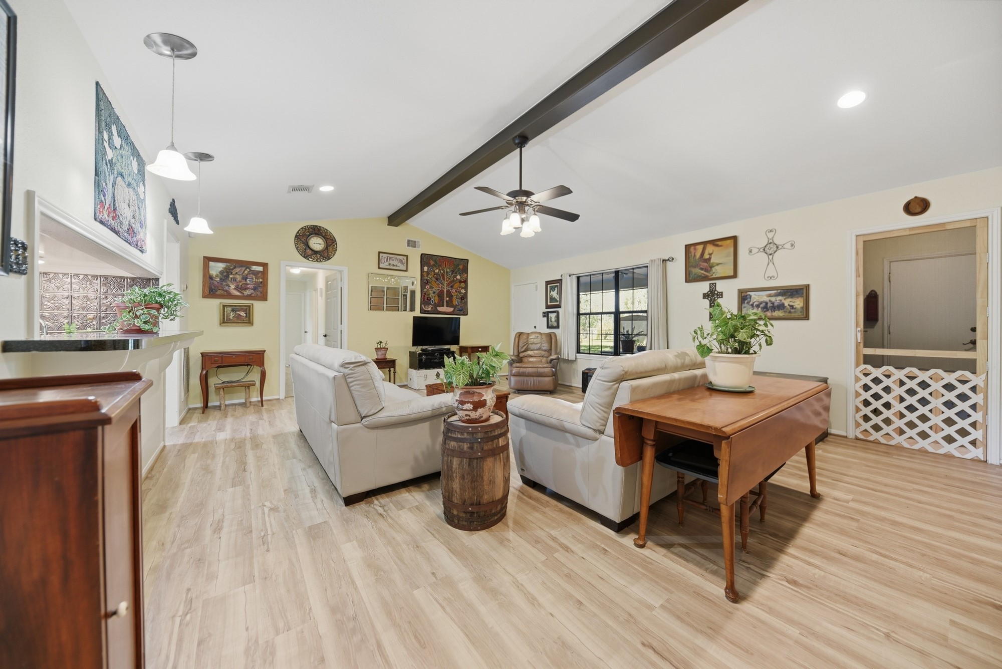 6201 Fm 389 Brenham, TX 77833 - Photo 39 of 50 a living room with furniture and a wooden floor