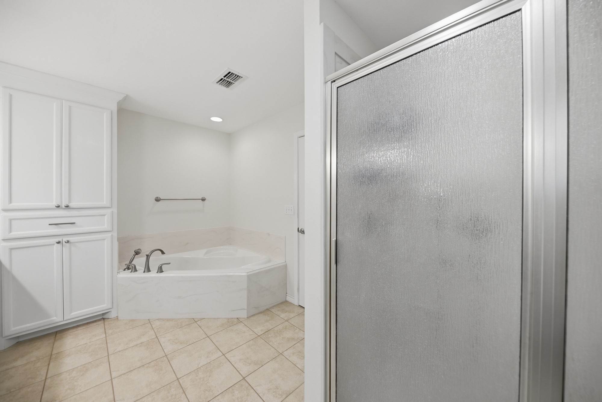 6201 Fm 389 Brenham, TX 77833 - Photo 42 of 50 a bathroom with a bathtub and a shower