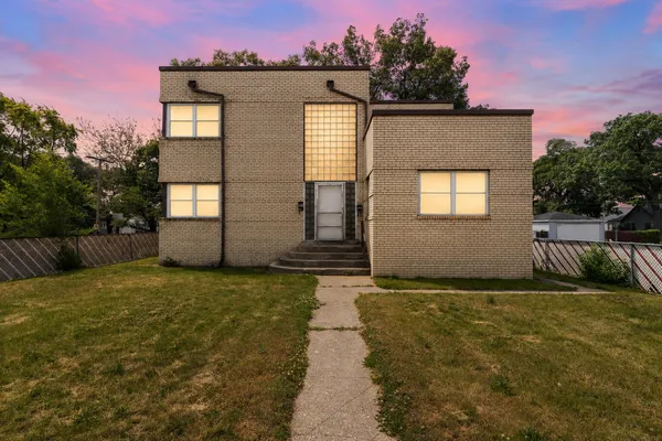 $249,900 | 540 165th Street, Hammond, IN 46324