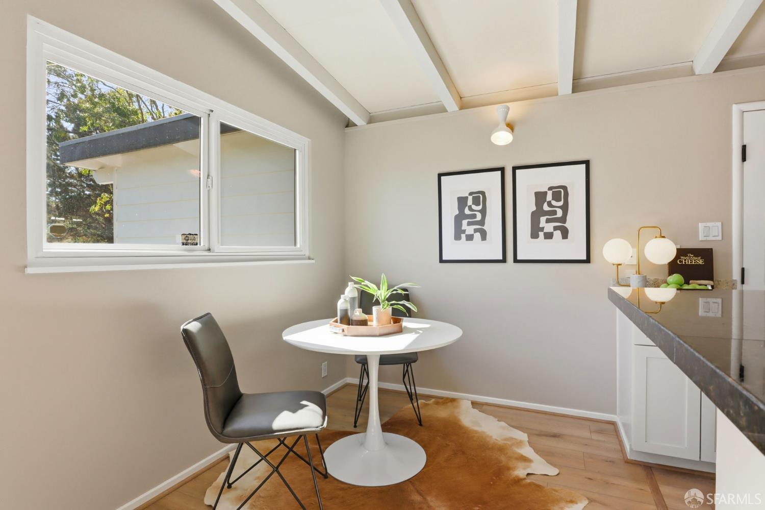 656 Pebble Drive El Sobrante, CA 94803 - Photo 22 of 41 a dining room with furniture and a potted plant