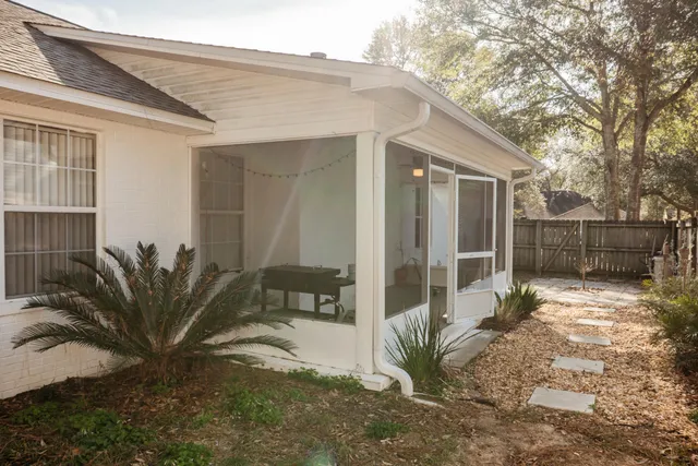 $259,900 | 4602 Top Flight Drive, Crestview, FL 32539