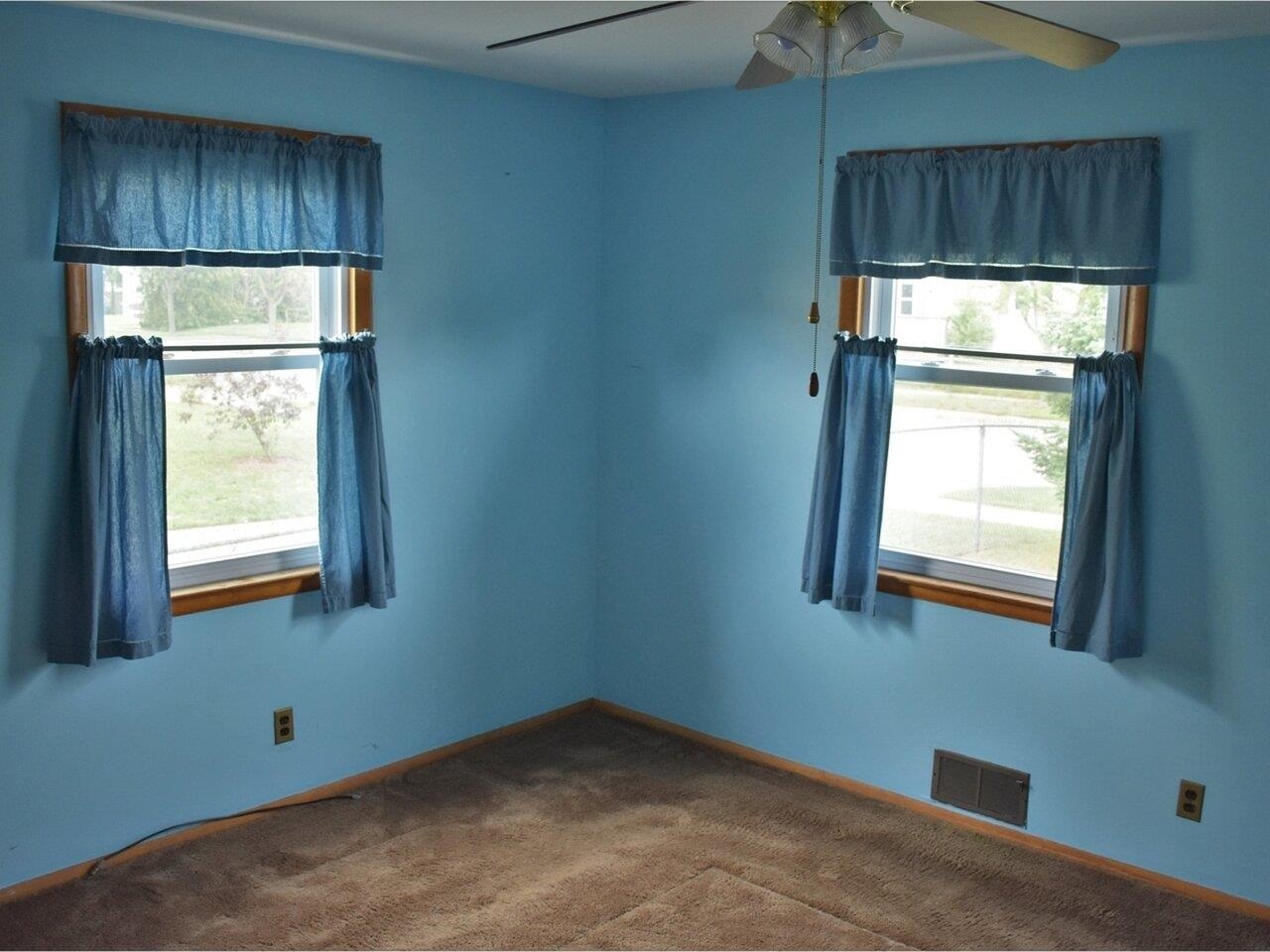 61 Barley Road Burlington, VT 05408 - Photo 3 of 12 Gallery Image 3