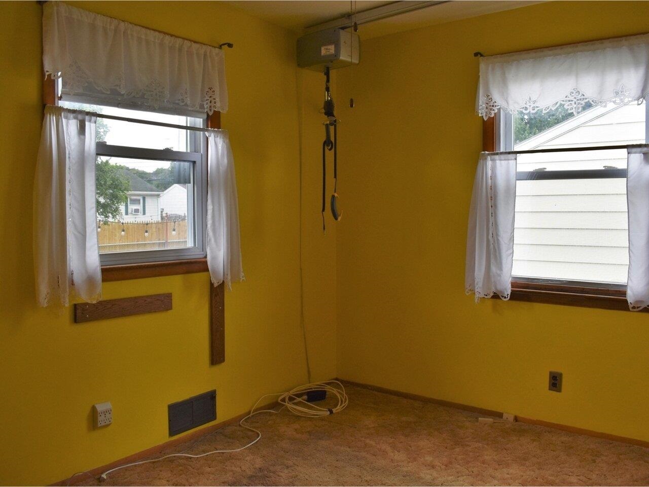 61 Barley Road Burlington, VT 05408 - Photo 4 of 12 Gallery Image 4