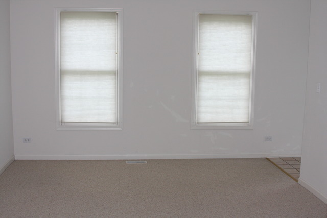 2826 Weld Road Elgin, IL 60124 - Photo 2 of 19