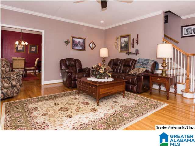 484 Henderson Road Odenville, AL 35120 - Photo 6 of 32
