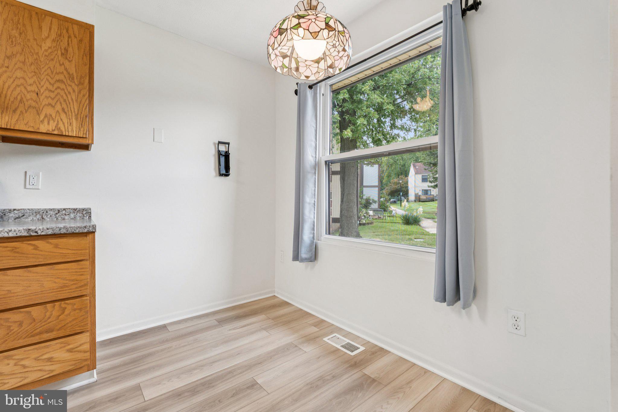 60 Helmsman Court Baltimore, MD 21221 - Photo 14 of 35