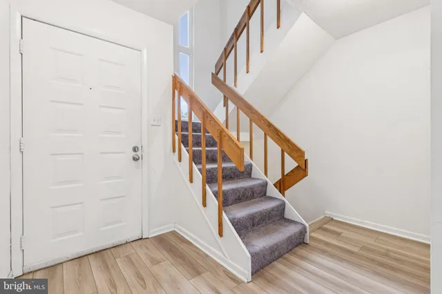 $265,000 | 60 Helmsman Court, Baltimore, MD 21221