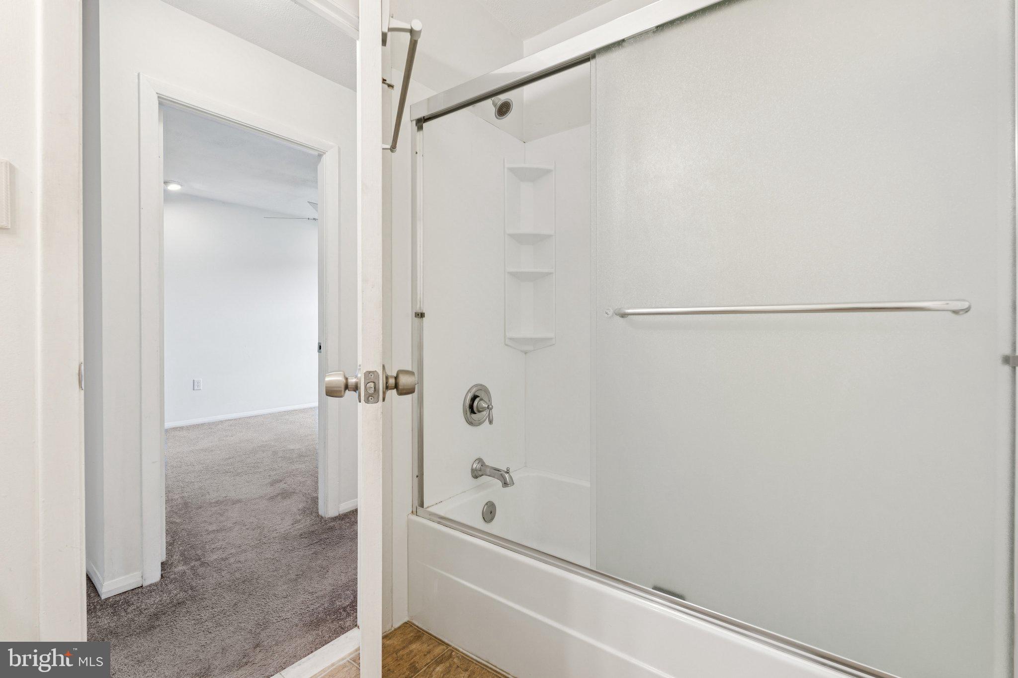 60 Helmsman Court Baltimore, MD 21221 - Photo 18 of 35