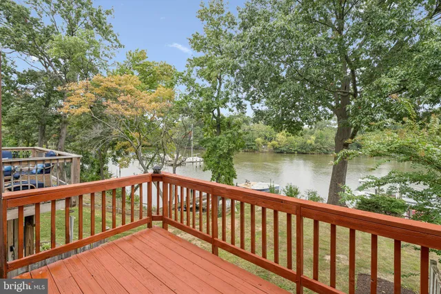 $265,000 | 60 Helmsman Court, Baltimore, MD 21221