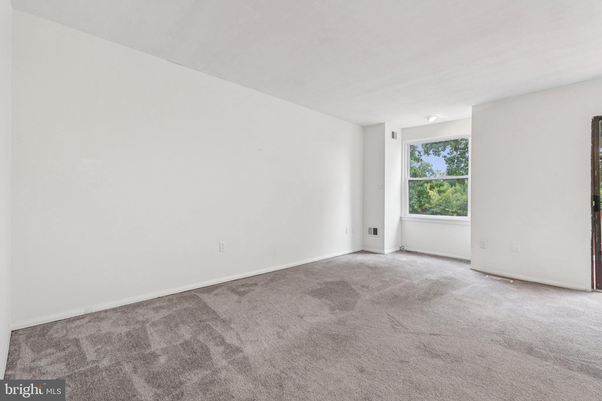 60 Helmsman Court Baltimore, MD 21221 - Photo 9 of 35
