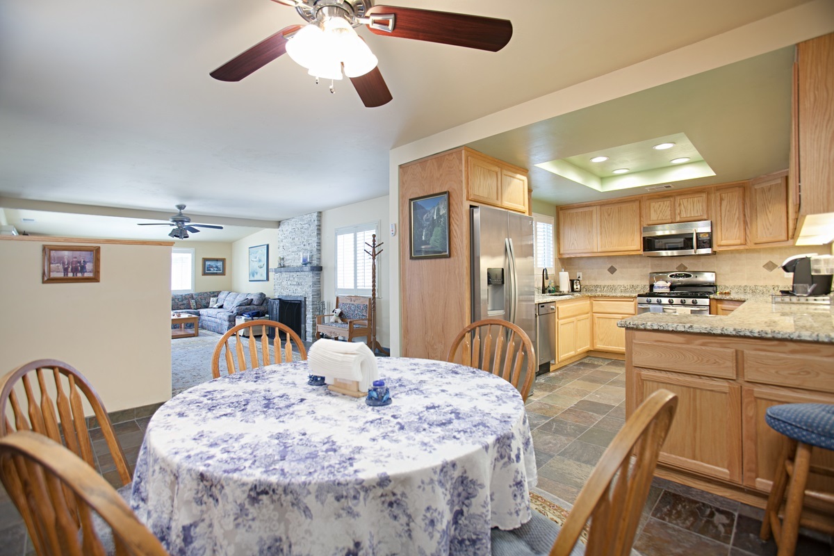 12461 Meandro Road San Diego, CA 92128 - Photo 6 of 19 Gallery Image 6