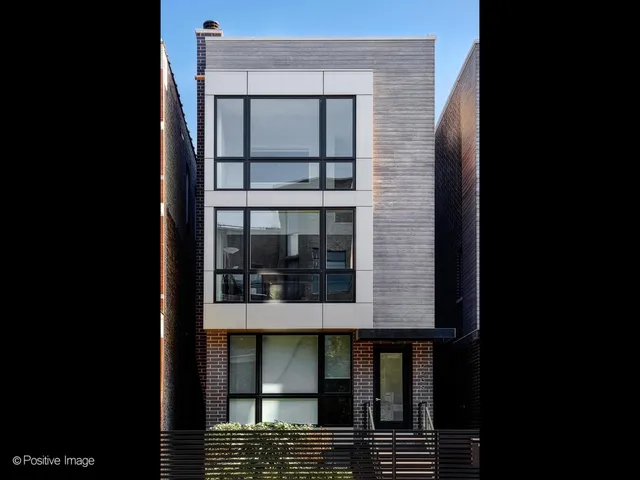 $799,900 | 2239 West Armitage Avenue, Unit 1, Chicago, IL 60647