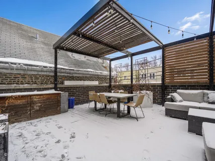 $799,900 | 2239 West Armitage Avenue, Unit 1, Chicago, IL 60647