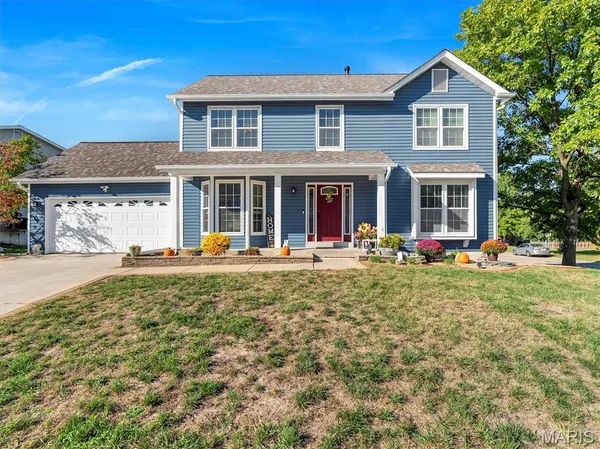 $445,250 | 1221 Newport Landing Drive, Fenton, MO 63026
