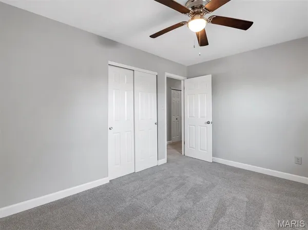 $445,250 | 1221 Newport Landing Drive, Fenton, MO 63026
