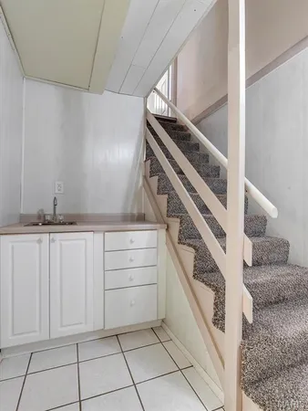 $445,250 | 1221 Newport Landing Drive, Fenton, MO 63026