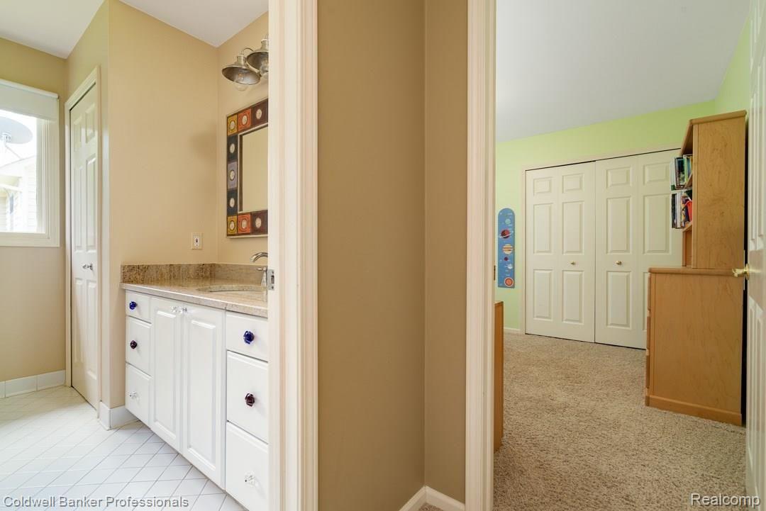 4147 Calumet Drive Rochester, MI 48306 - Photo 27 of 35 4147-Calumet-Dr-29.jpg