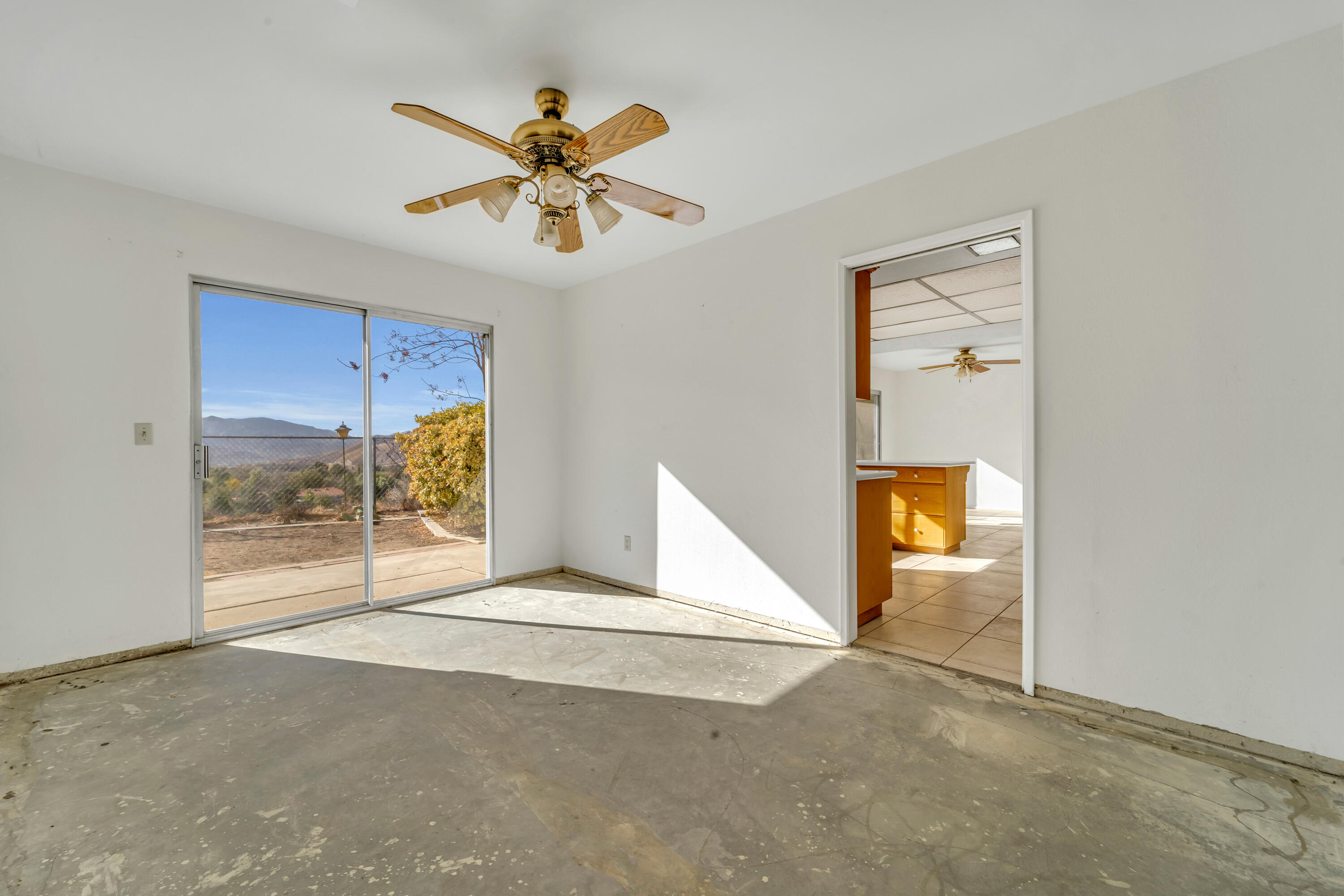 31427 Indian Oak Road Acton, CA 93510 - Photo 12 of 30 a view of entryway