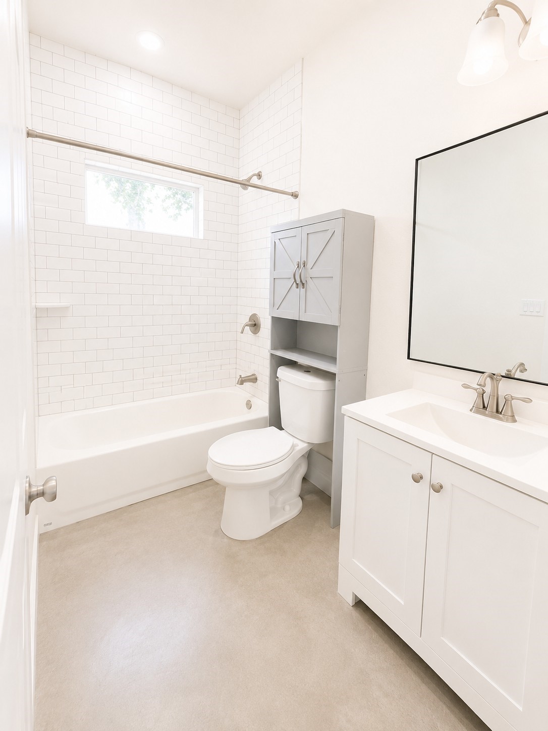 1020 10th Street Hempstead, TX 77445 - Photo 9 of 16 Bathroom