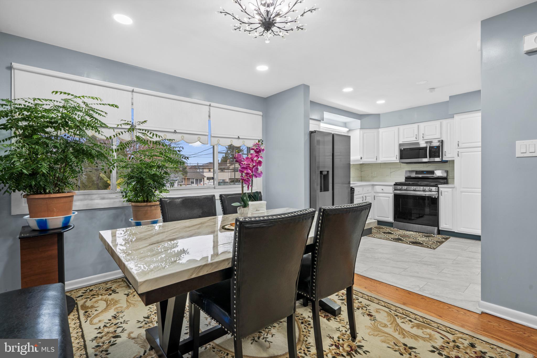 8912 Turton Drive Philadelphia, PA 19115 - Photo 10 of 34 Modern kitchen with inviting dining area.