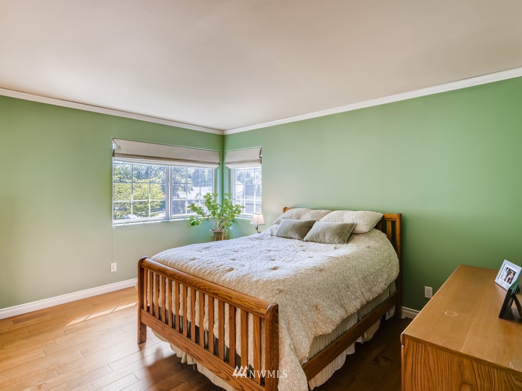 1307 231st Street Southeast Bothell, WA 98021 - Photo 16 of 28