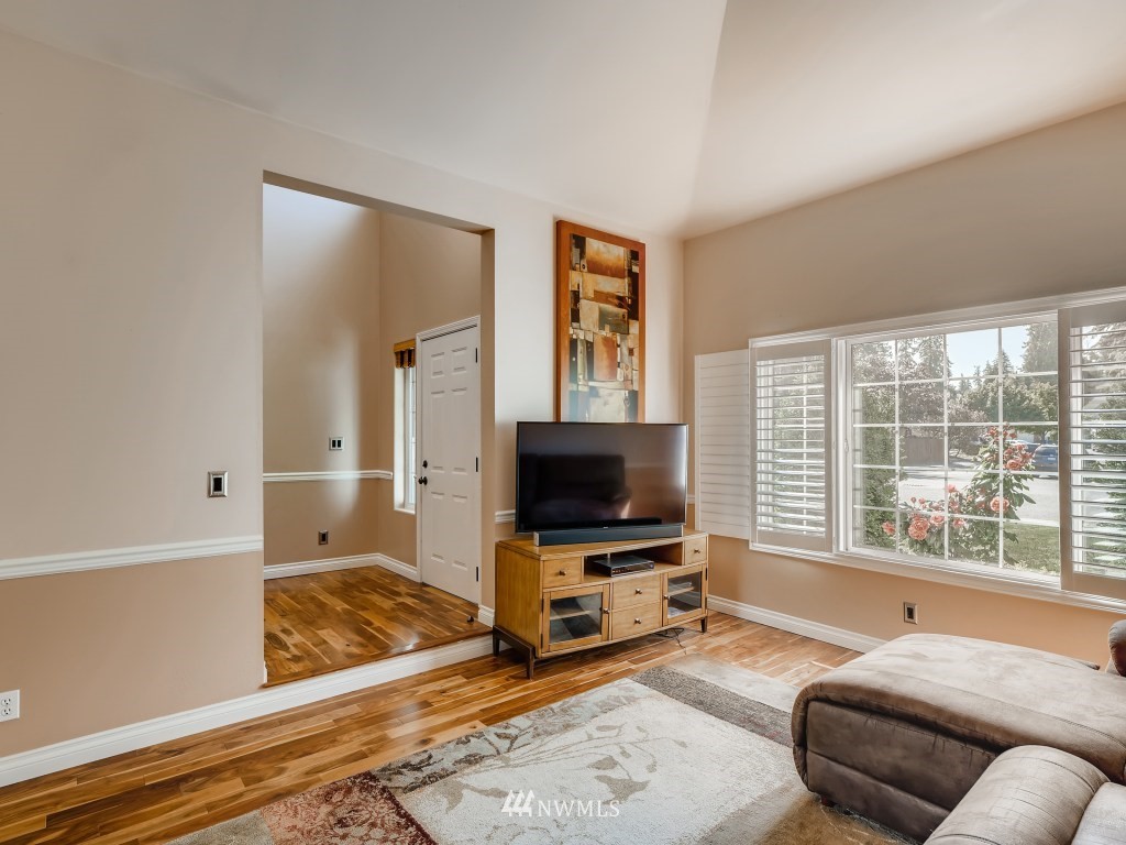 1307 231st Street Southeast Bothell, WA 98021 - Photo 3 of 28