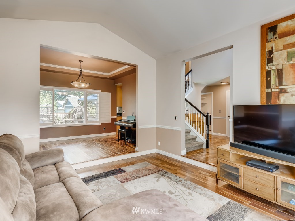 1307 231st Street Southeast Bothell, WA 98021 - Photo 4 of 28