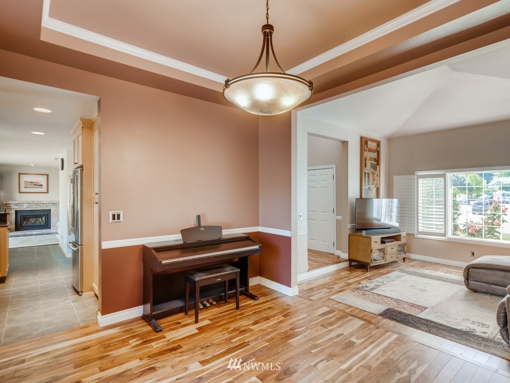 1307 231st Street Southeast Bothell, WA 98021 - Photo 6 of 28