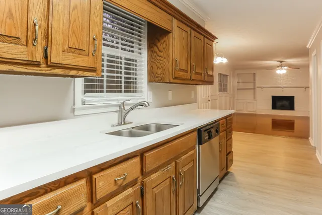 $2,660 | 5132 Clearwater Drive Southwest, Stone Mountain, GA 30087