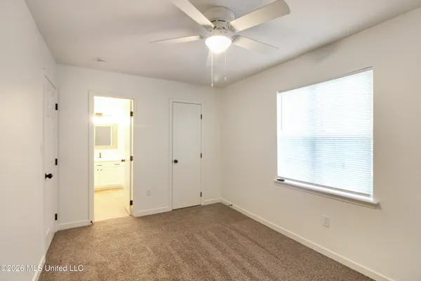 $215,000 | 340 North Grove Circle, Brandon, MS 39047