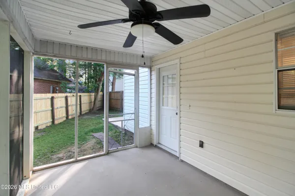 $215,000 | 340 North Grove Circle, Brandon, MS 39047