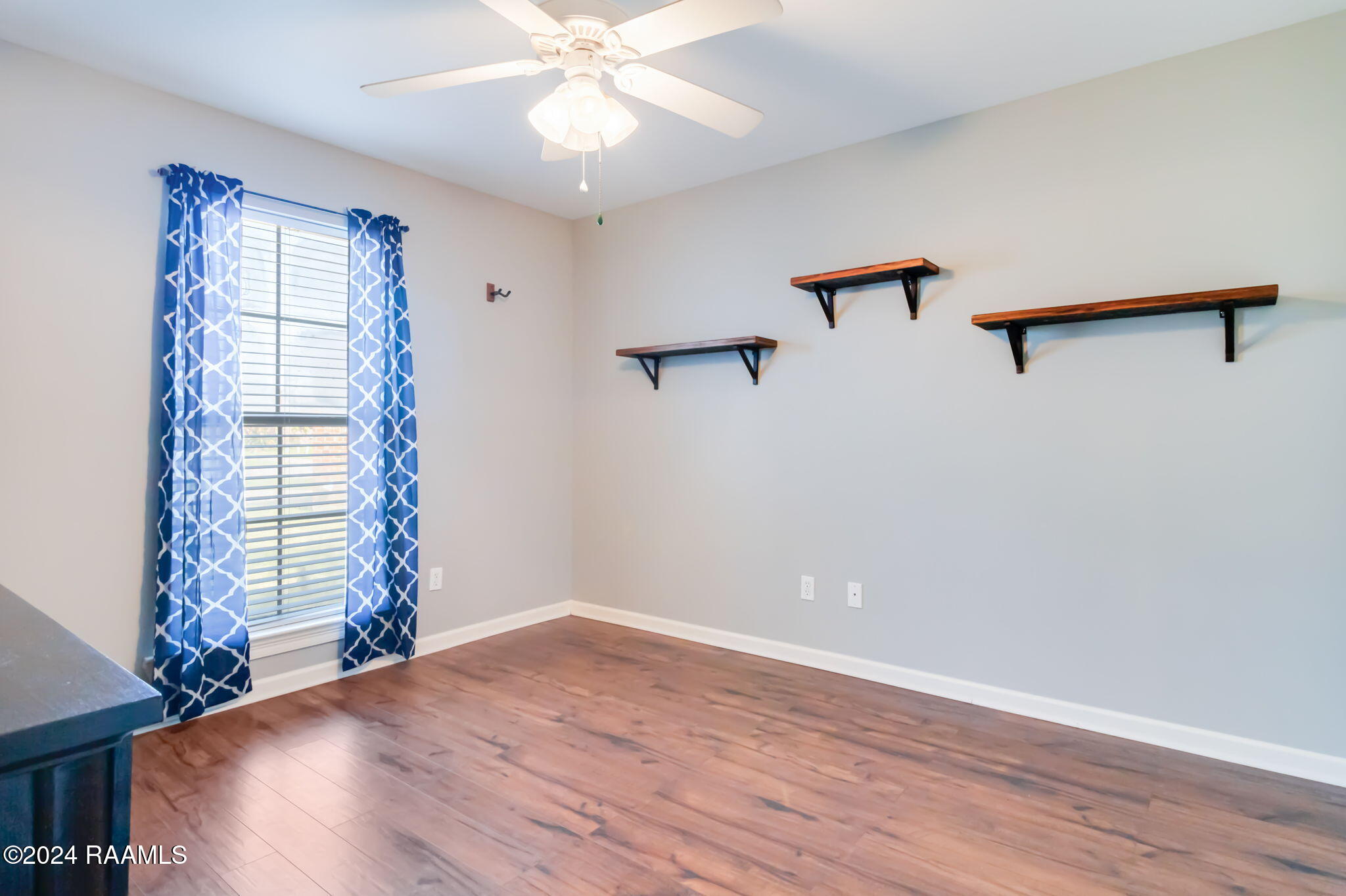 131 Peak Run Youngsville, LA 70592 - Photo 13 of 20 13-web-or-mls-131 Peak Run-14