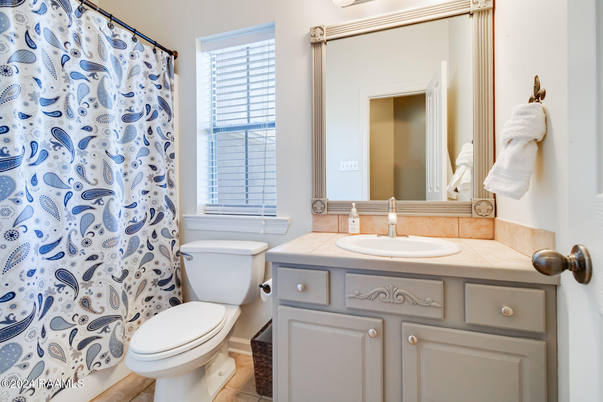 131 Peak Run Youngsville, LA 70592 - Photo 14 of 20 14-web-or-mls-131 Peak Run-13