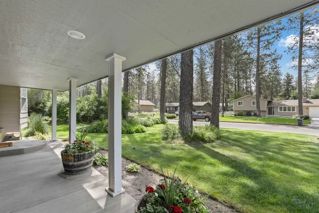 $539,900 | 513 East Timberwood Circle, Spokane, WA 99208