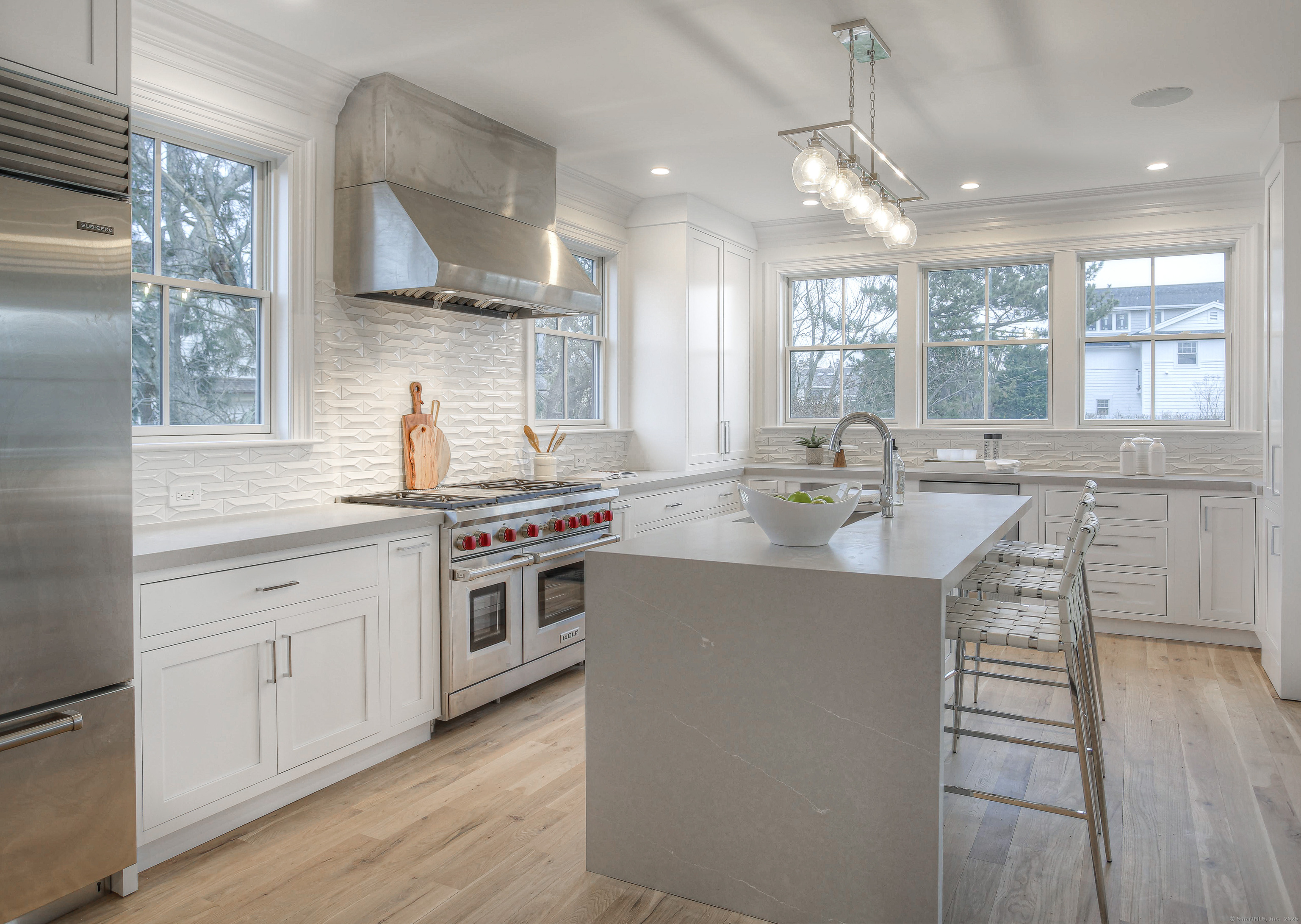 3 Nassau Road Westport, CT 06880 - Photo 4 of 40