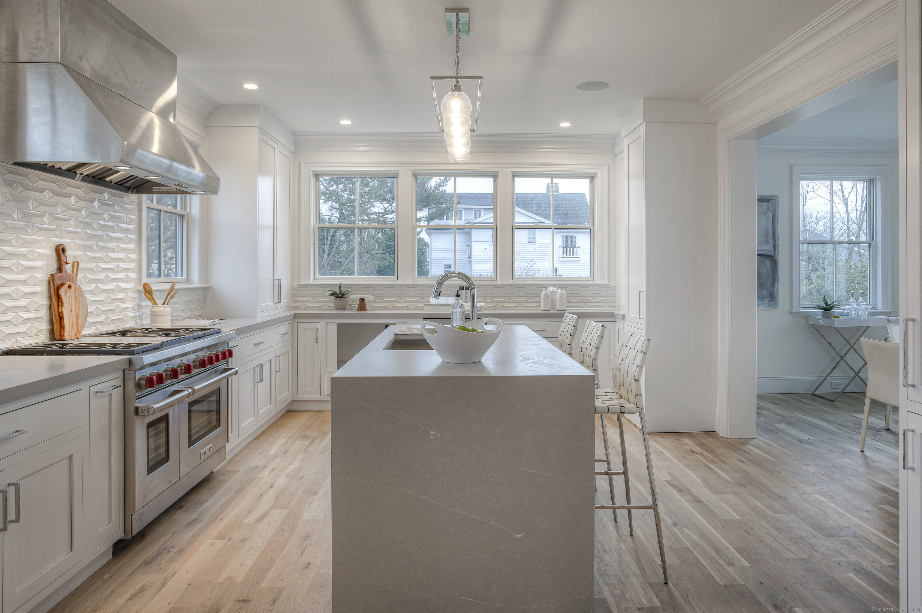 3 Nassau Road Westport, CT 06880 - Photo 5 of 40