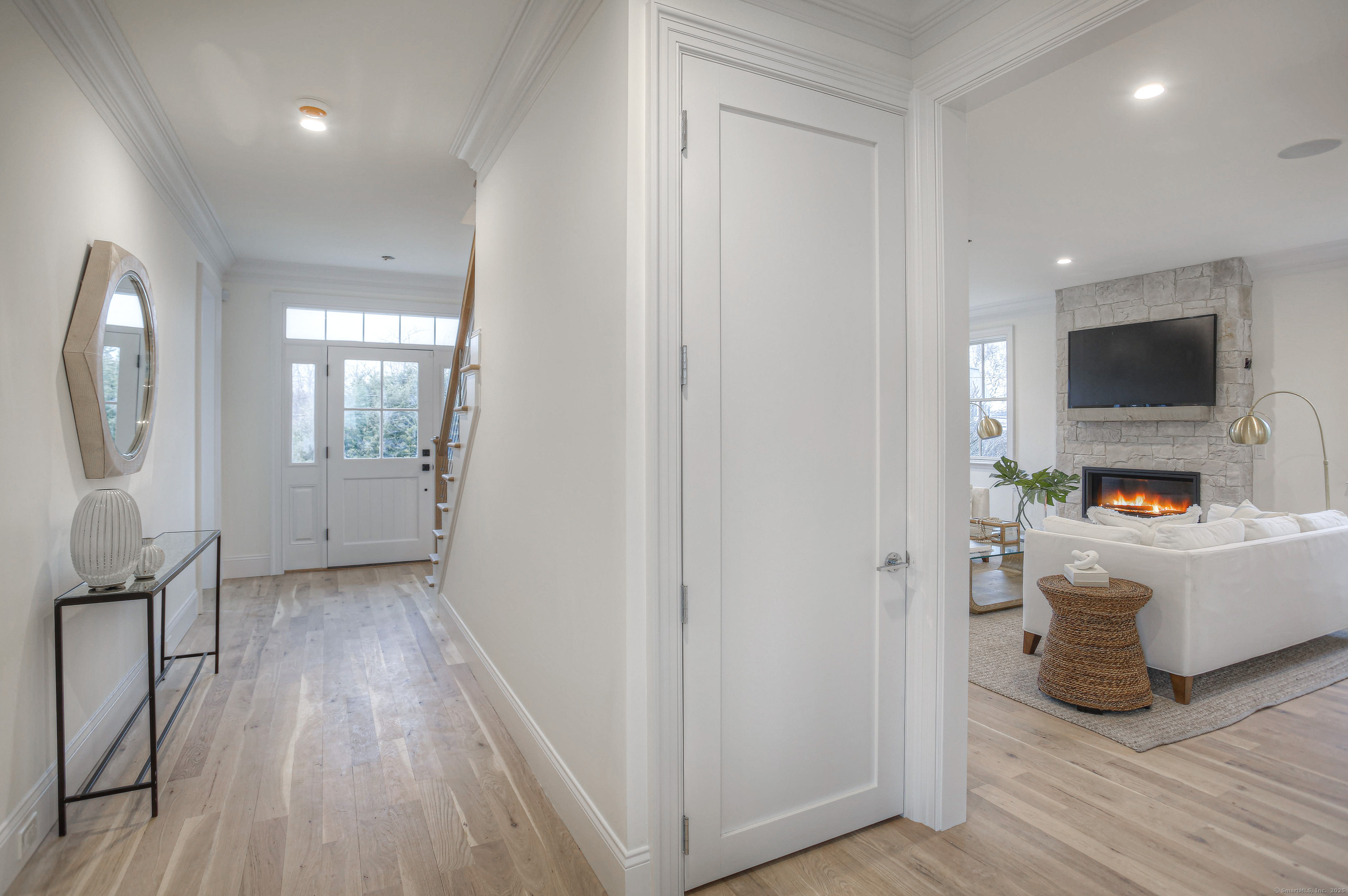 3 Nassau Road Westport, CT 06880 - Photo 7 of 40