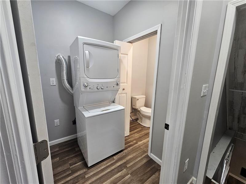 418 Short Street Donora, PA 15033 - Photo 6 of 12 a utility room with dryer and washer