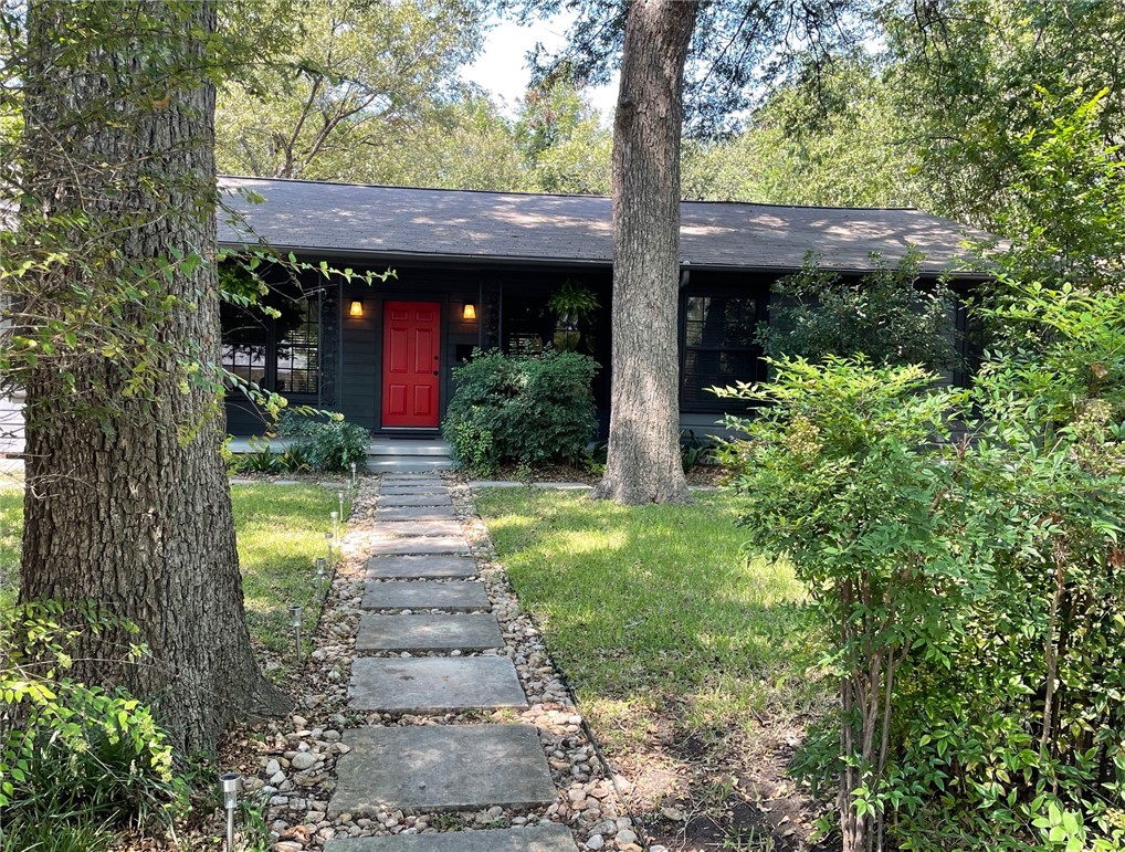 4504 Elwood Road Austin, TX 78722 - Photo 19 of 40