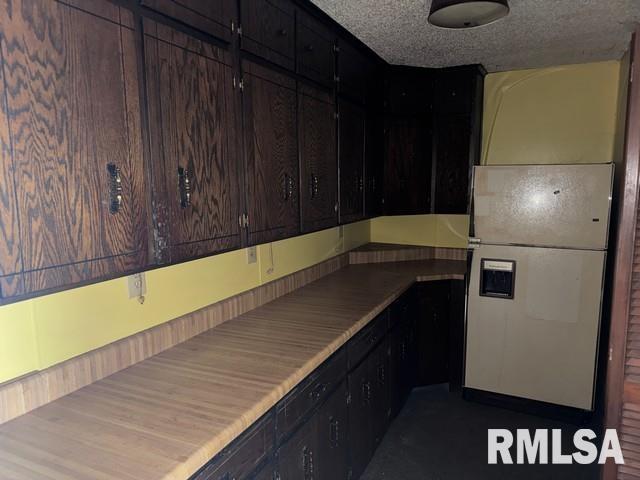 6 West Westway Drive Decatur, IL 62522 - Photo 5 of 18