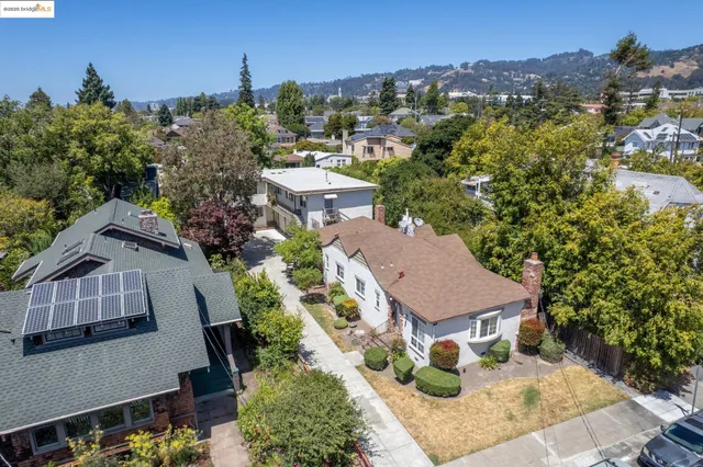 $1,400,000 | 574 66th Street, Oakland, CA 94609
