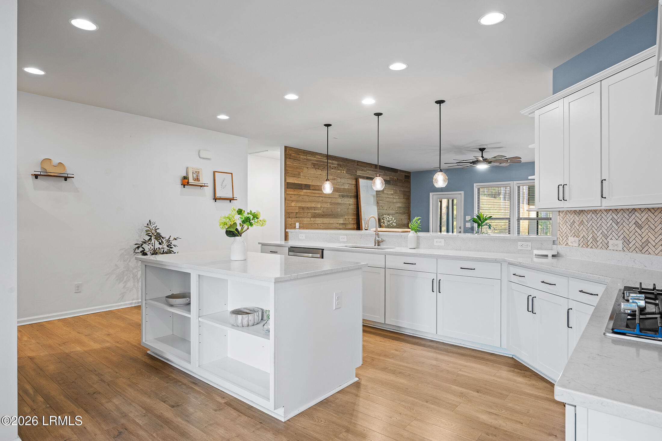 34 Wheelhouse Way Bluffton, SC 29910 - Photo 2 of 46 IMG_3905