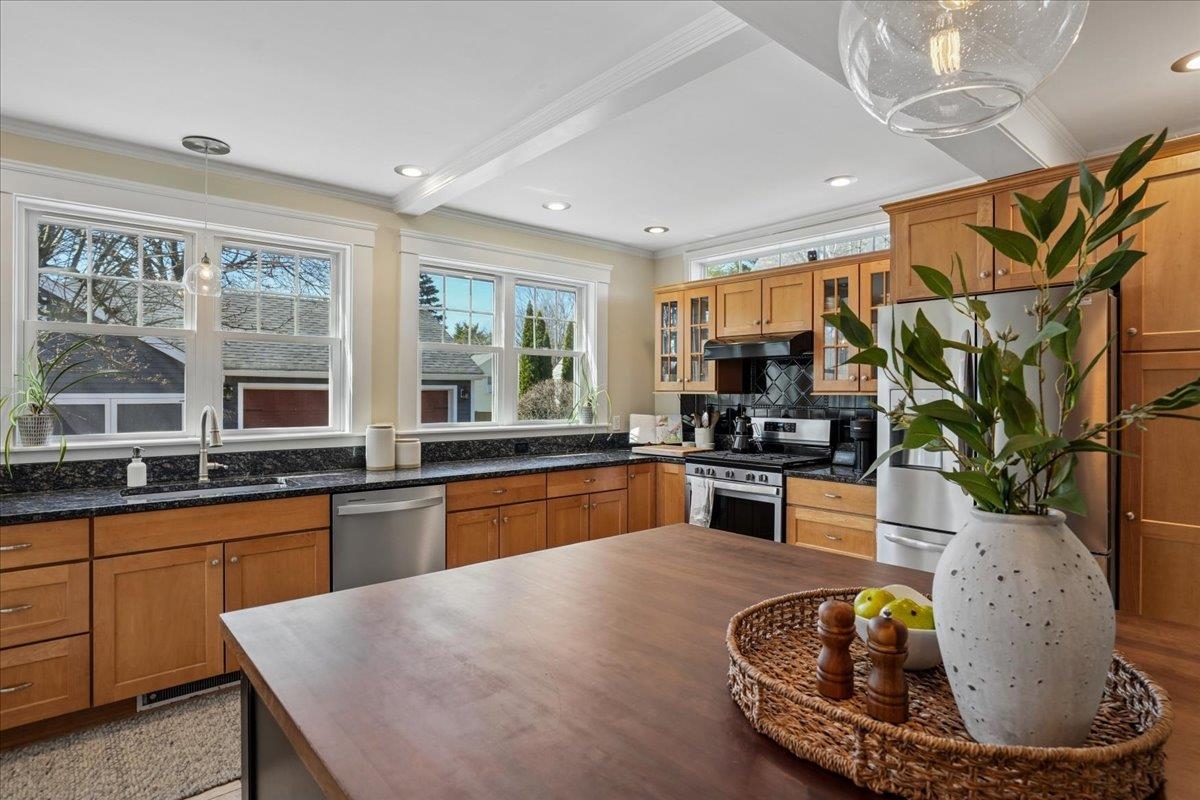 31 Auburn Street Concord, NH 03301 - Photo 14 of 60