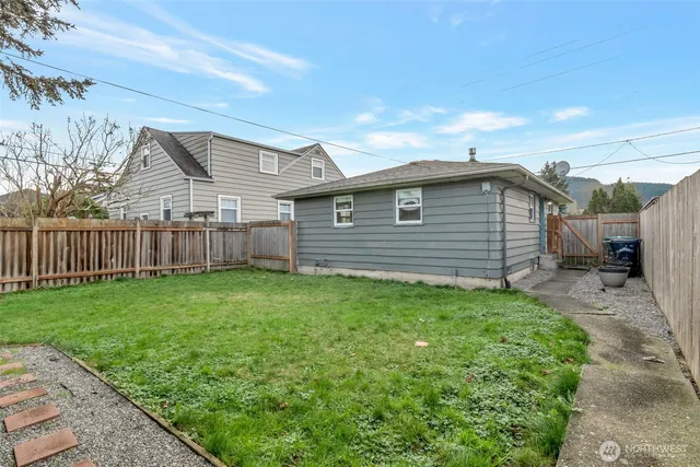 $425,000 | 628 Jameson Street, Sedro-Woolley, WA 98284