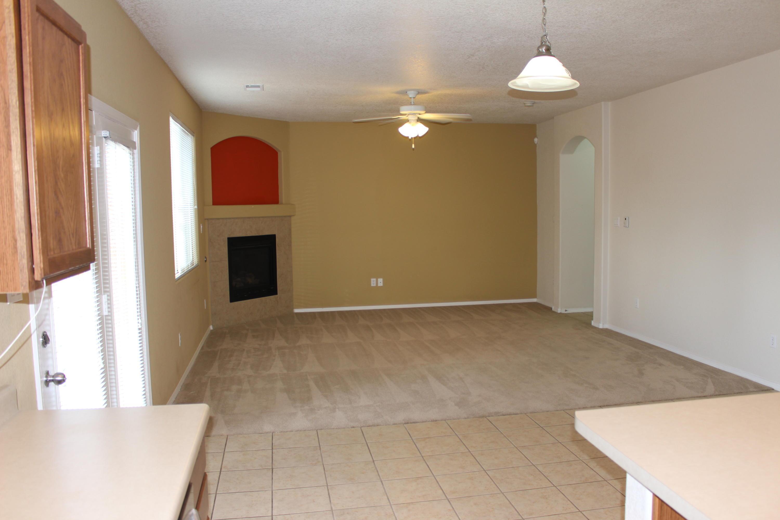 1829 Cortina Loop Southeast Rio Rancho, NM 87124 - Photo 8 of 23 Gallery Image 8