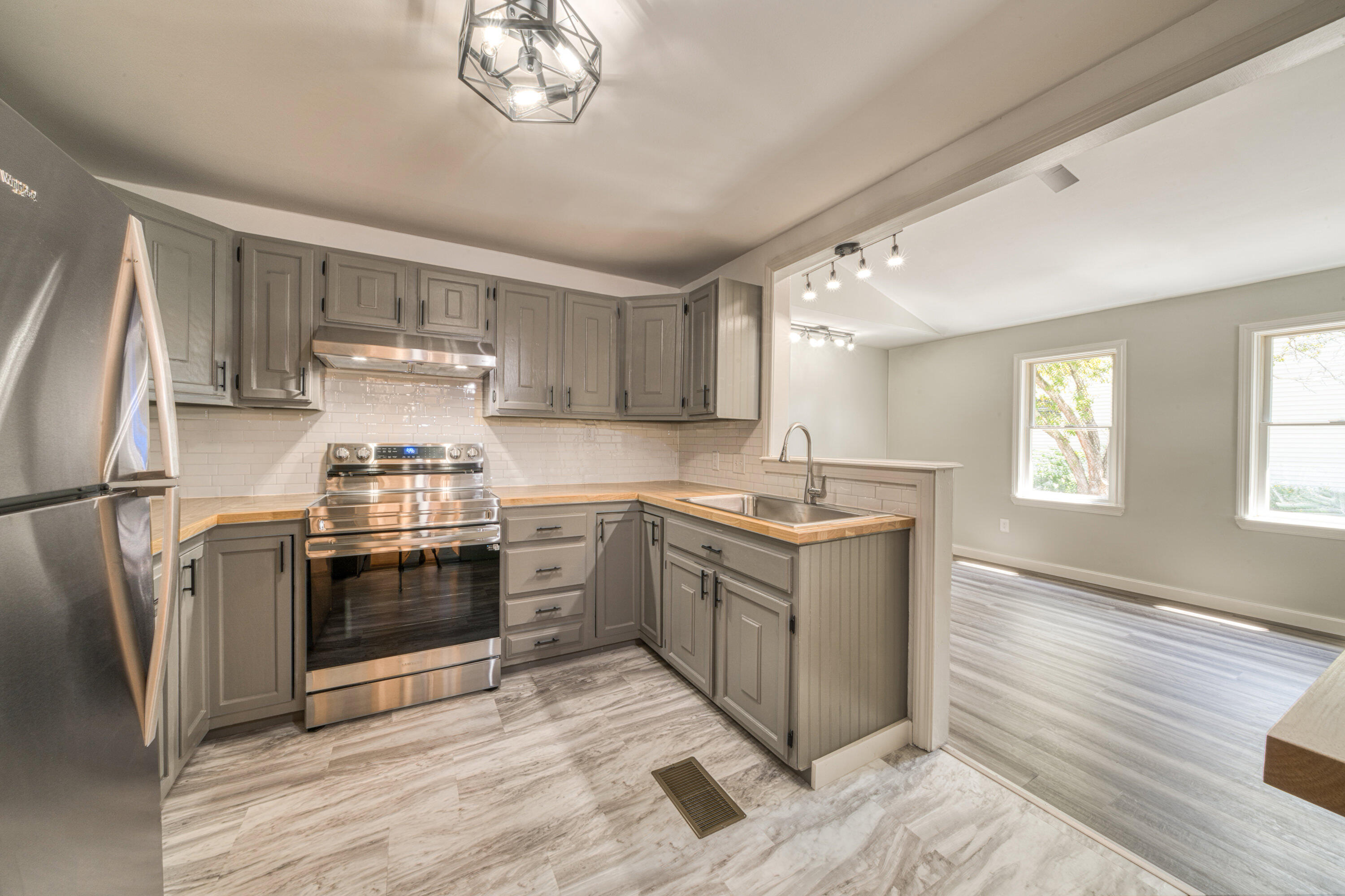 47 Main Road North Hampden, ME 04444 - Photo 15 of 42